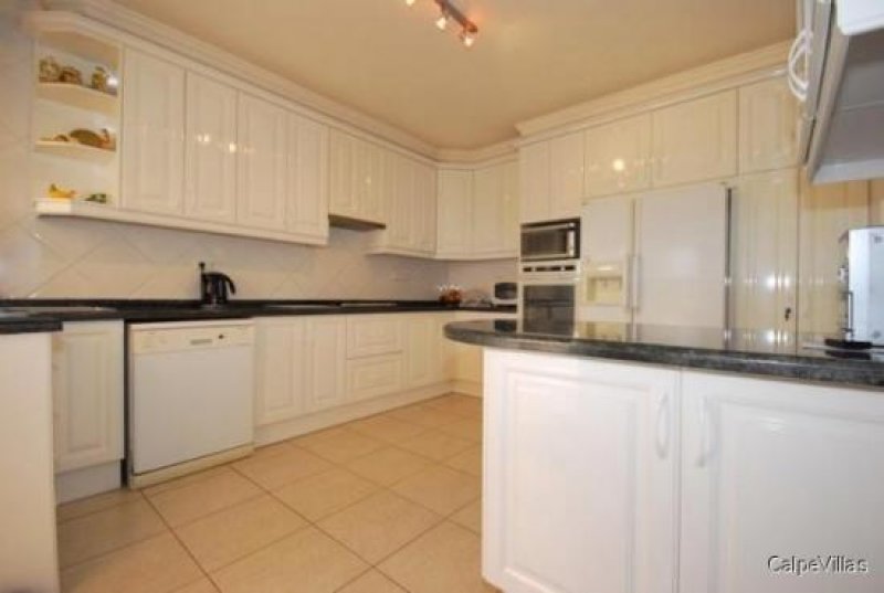 Benitachell Grosse Villa in Benitachell nahe Moraira Haus kaufen