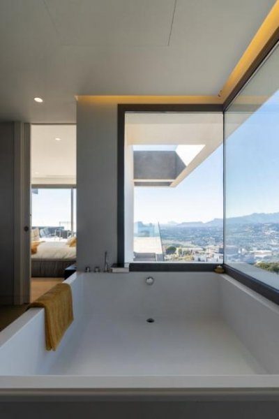 Cumbre del Sol Cumbre del Sol: Herrlicher Meerblick, hochwertige Neubauvilla mit Gäste-Appartment Haus kaufen