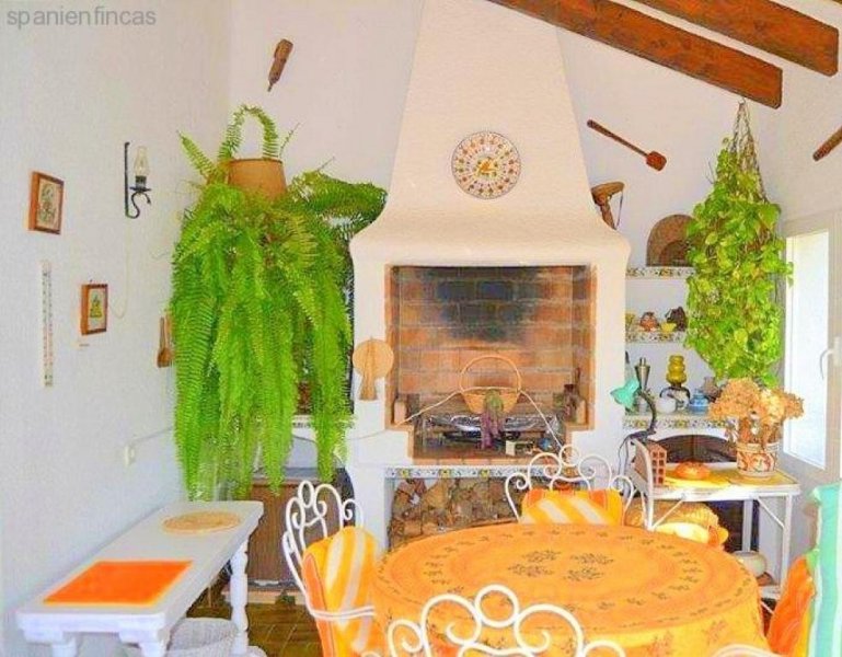 Javea Xabia freistehende 251qm Villa, 4 Schlafzimmer, 2 Bäder, Schwimmbecken, Garage, 913qm Grund, Javea nahe Denia Haus kaufen