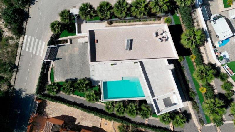Javea Moderne, aufregende Architektur-Villa in exponierter Lage von Javea mit Vermietungslizenz Haus kaufen