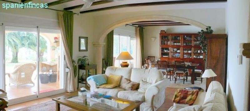 Jávea Tosal PROVISIONSFREI !!! Jávea 221qm Villa, 3 Schlafzimmer, Pool, 2.167 qm grosses Grundstück Haus kaufen