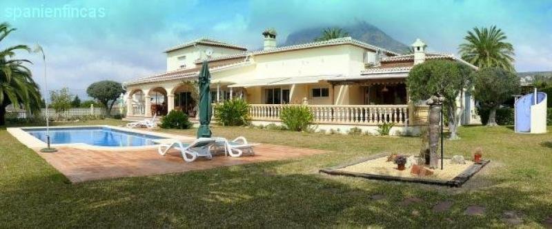 Jávea Tosal PROVISIONSFREI !!! Jávea 221qm Villa, 3 Schlafzimmer, Pool, 2.167 qm grosses Grundstück Haus kaufen
