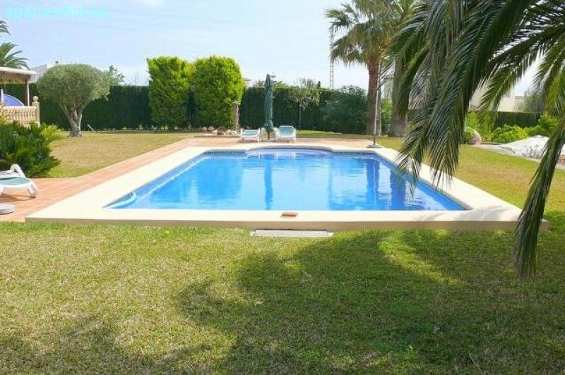 Jávea Tosal PROVISIONSFREI !!! Jávea 221qm Villa, 3 Schlafzimmer, Pool, 2.167 qm grosses Grundstück Haus kaufen