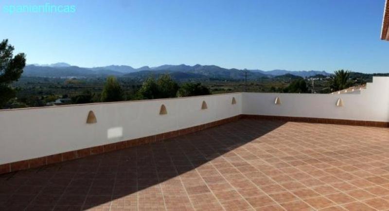 Jávea Xabia VILLA - FINCA - RESTAURANT : 1.092 qm, große Räume + 2 Wohnungen, alles renoviert, Grund 2.947qm Gewerbe kaufen