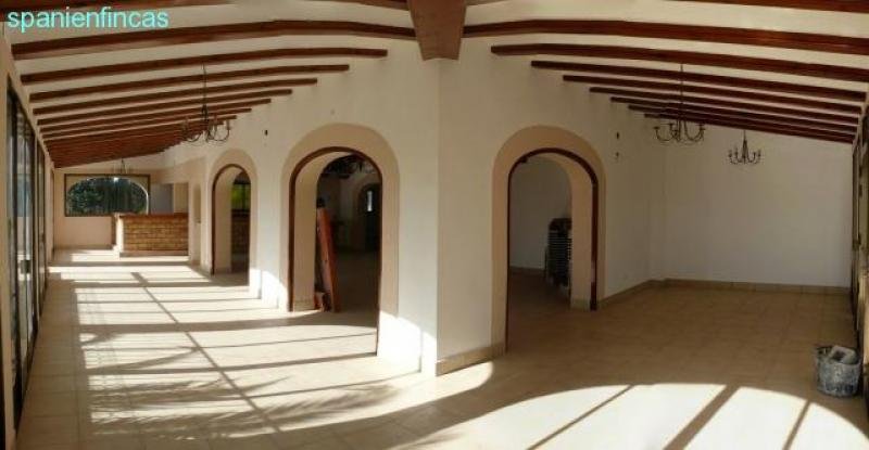 Jávea Xabia VILLA - FINCA - RESTAURANT : 1.092 qm, große Räume + 2 Wohnungen, alles renoviert, Grund 2.947qm Gewerbe kaufen