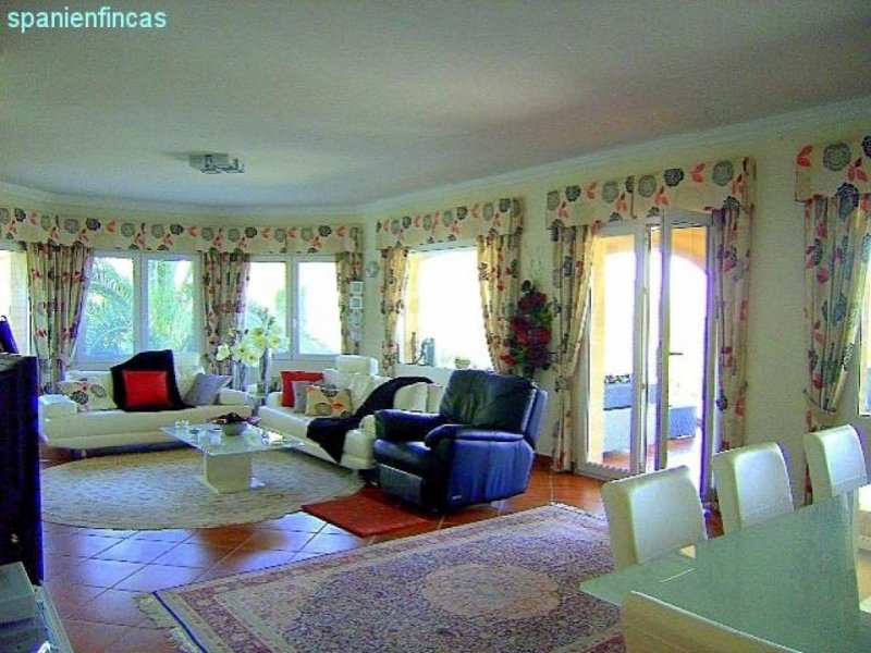 Jávea Xabia Villa mit Meerblick 430qm, 4 Schlafzimmer, ZH + Klima, beheizter Pool, teilbares Grundstück 2.270qm Haus kaufen