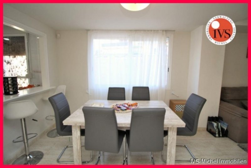 Jávea Reihenhaus mit 3 Schlafzimmern,
3 Bädern, Doppelgarage, Gemeinschaftspool, Arenal Beach · Javea Haus kaufen