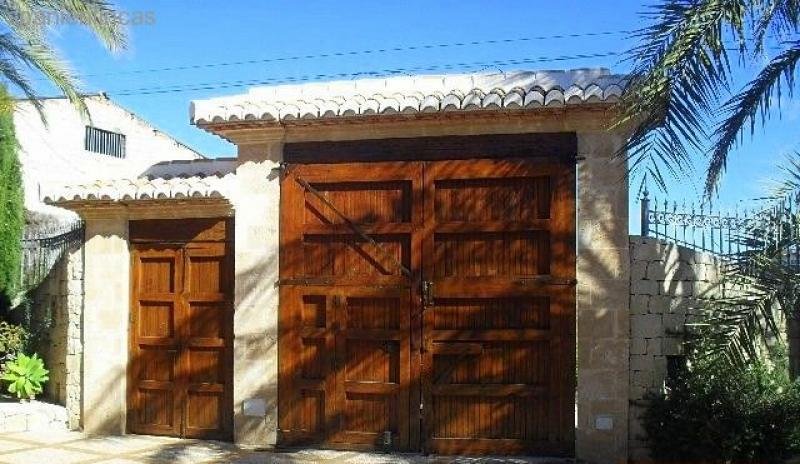 Xabia Javea PROVISIONSFREI, spanisch rustikale Villa: 400 qm, Schlafzimmer: 4, Badezimmer: 2+1, toller Pool, Heizung, Klima, Garage: 3, qm