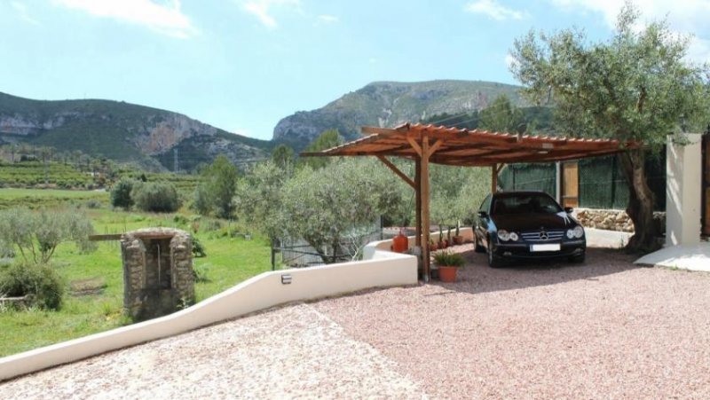 Gata de Gorgos Charmante Rustikale Finca mit Großem Grundstück in Naturnaher Lage Haus kaufen