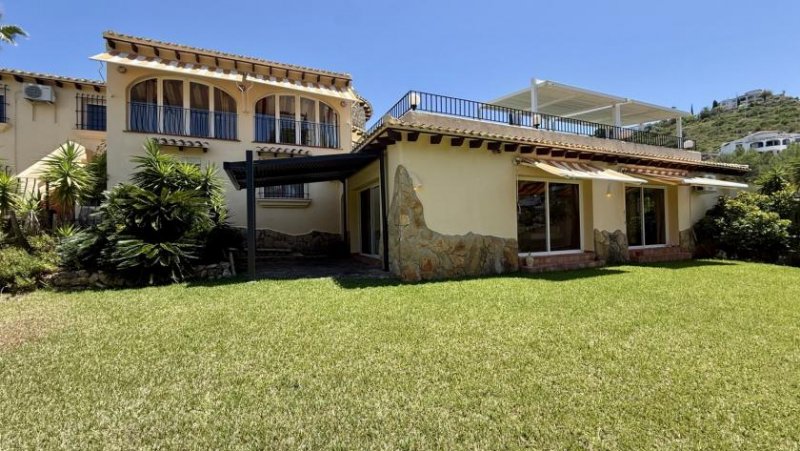 Monte Pego Exklusive Villa mit Pool und hochwertiger Ausstattung in Monte Pego Haus kaufen