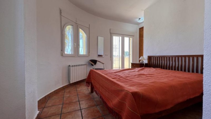 Els Poblets Sehr gepflegte Villa mit 3 Schlafzimmern und 3 Bädern in ruhiger Lage Haus kaufen