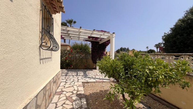 Els Poblets Sehr gepflegte Villa mit 3 Schlafzimmern und 3 Bädern in ruhiger Lage Haus kaufen