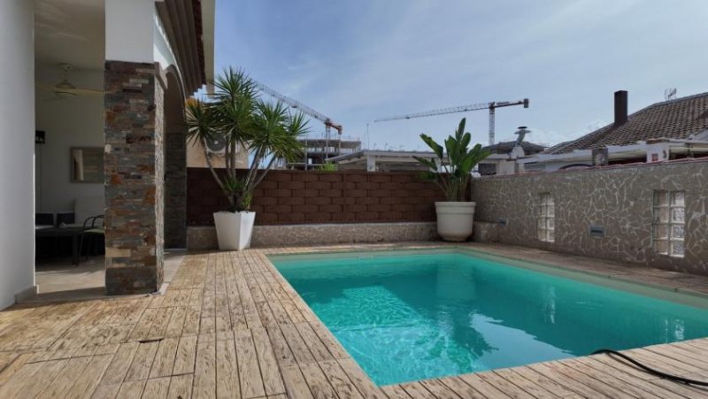 Vergel Renovierte Doppelhaushälfte mit 3 Schlafzimmern, 2 Bädern und Privatpool in Strandnähe Haus kaufen