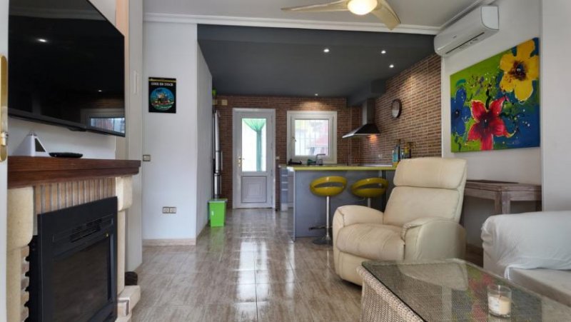 Vergel Renovierte Doppelhaushälfte mit 3 Schlafzimmern, 2 Bädern und Privatpool in Strandnähe Haus kaufen