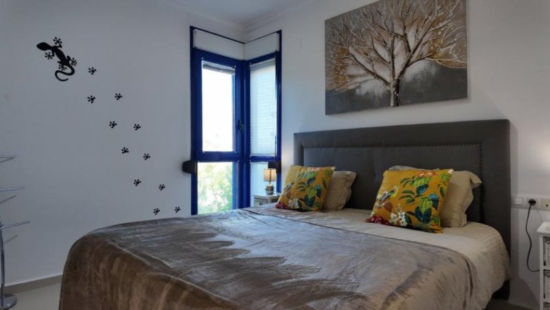 Els Poblets Exklusive Wohnung mit 2 Schlafzimmern und 2 Bädern in wunderschöner Wohnanlage nur 200 m vom Strand Wohnung kaufen