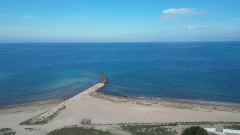 Els Poblets Exklusive Wohnung mit 2 Schlafzimmern und 2 Bädern in wunderschöner Wohnanlage nur 200 m vom Strand Wohnung kaufen