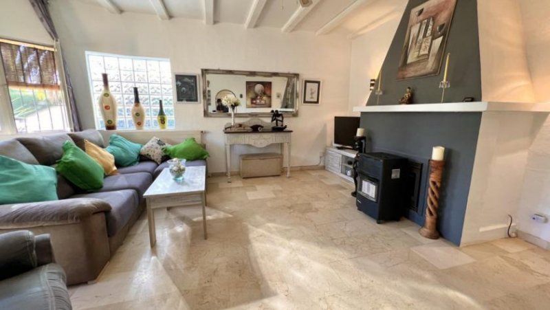 Els Poblets Gemütliche Villa mit 3 Schlafzimmern und Pool in ruhiger Lage Haus kaufen