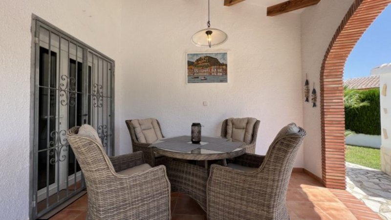 Els Poblets Sehr gepflegte Villa mit schönem Grundstück, Carport, Klima, Heizung, BBQ und Vermietungslizenz Haus kaufen