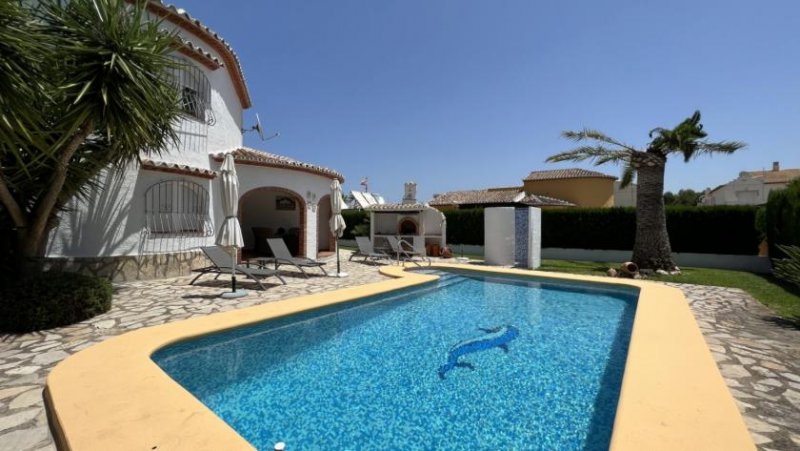 Els Poblets Sehr gepflegte Villa mit schönem Grundstück, Carport, Klima, Heizung, BBQ und Vermietungslizenz Haus kaufen