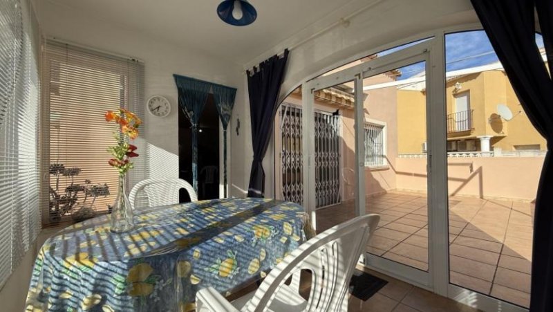 Els Poblets Sonnige 3 Schlafzimmer-Villa mit Pool Haus kaufen