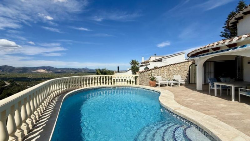 Monte Pego Ebenerdige, top ausgestattete Villa mit 3 Schlafzimmern, Wintersonne und Privatsphäre Haus kaufen