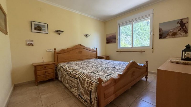 Pego 2 Schlafzimmer Villa mit Pool in ruhige und naturnaher Lage am Monte Mostalla Haus kaufen