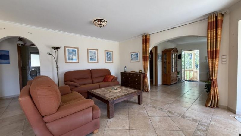 Pego 2 Schlafzimmer Villa mit Pool in ruhige und naturnaher Lage am Monte Mostalla Haus kaufen
