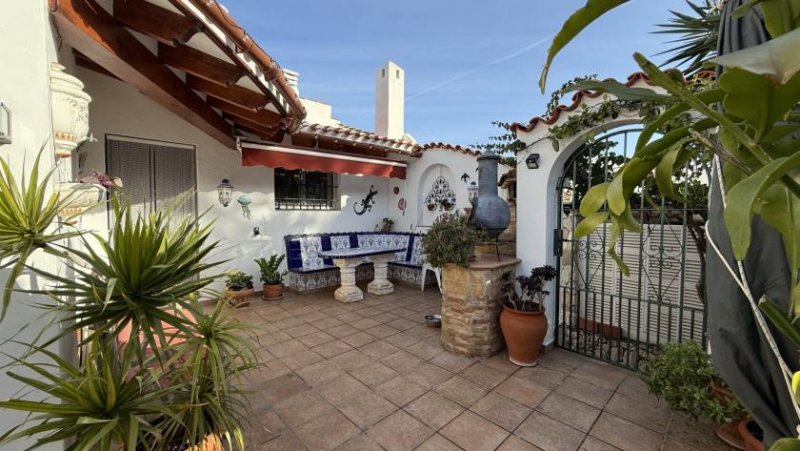 Pego 3 Schlafzimmer-Villa mit Panoramablick und Pool in Monte Pego Haus kaufen