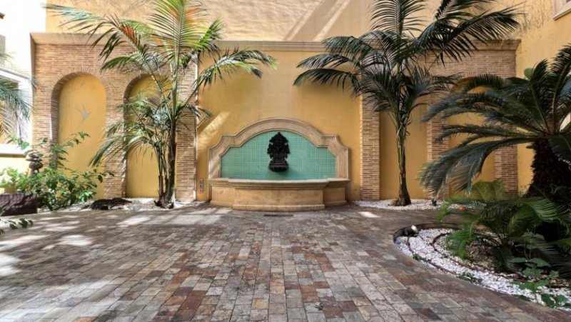 Pego Investorenobjekt der Extraklasse: Traditionelles Stadthaus mit unzähligen Nutzungsmöglichkeiten im Zentrum von Pego Haus