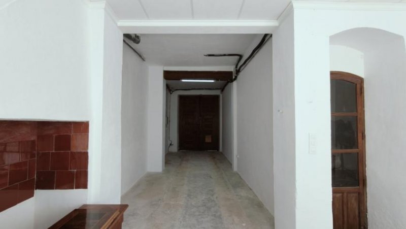 Pego Schönes grosses Stadthaus mit Garage und viel Potenzial Haus kaufen