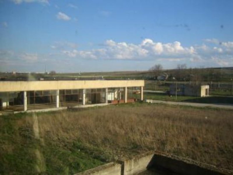 Dobrich, Bulgarien Lagerhallen zwischen Bulgarien-Rumaenien Gewerbe kaufen
