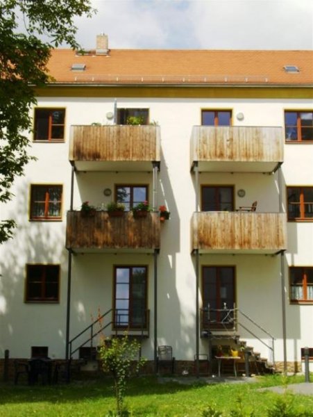 Leipzig * Sanierte und bestens vermietete Altbau 2-Zimmer mit Terrasse und Wanne in Bestlage * Wohnung kaufen