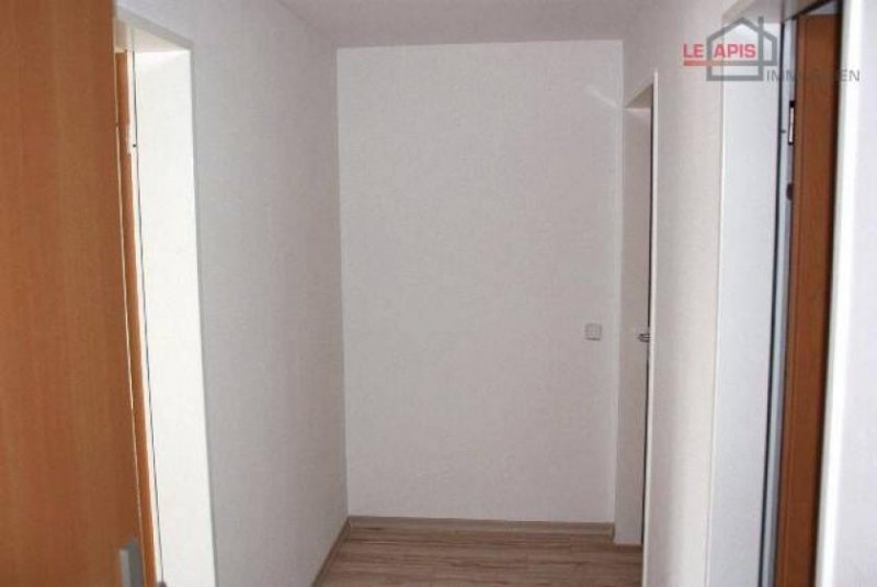 Leipzig CHARMANTE DG-2-RWG M. TERRASSE, AR U. TG IN BELIEBTER LAGE V. LPZ.-LAUSEN - NAHE D. KULKWITZER SEE´S Wohnung kaufen