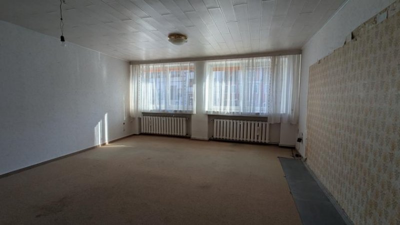 Colditz WOHN- UND GESCHÄFTSHAUS IN COLDITZ - RENOVIERUNGSBEDÜRFTIG + KEIN DENKMALSCHUTZ Haus kaufen