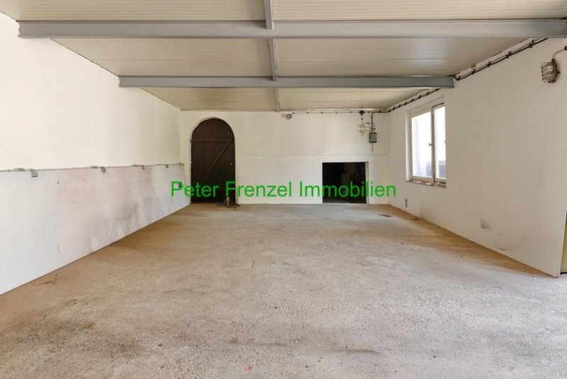 Naunhof gepflegtes Einfamilienhaus mit Pool, großem Garten und 2 Garagen Haus kaufen