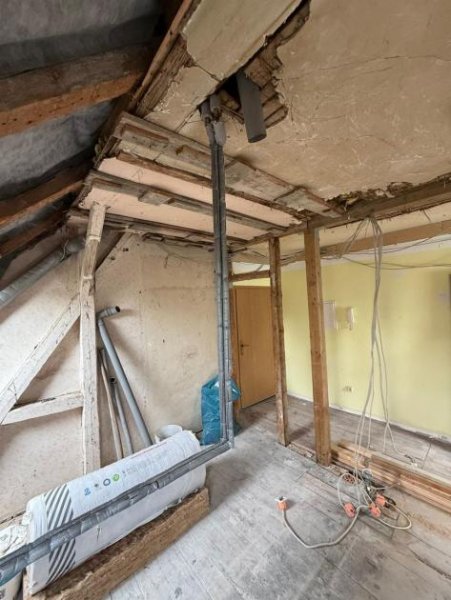 Döbeln Saniertes und gut vermietetes Mehrfamilienhaus mit neuer Heizung und Potenzial in beliebter Lage! Haus kaufen