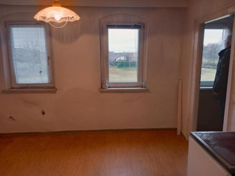 Waldheim ObjNr:B-19789 - Mehrgenerationenhaus möchte aus dem Dornröschenschlaf geholt werden Haus kaufen