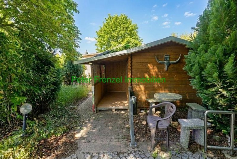 Schildau (Gneisenaustadt) massiver Bungalow - Wintergarten - ganzjähriges Wohnen - auf 2.930 m² Haus kaufen