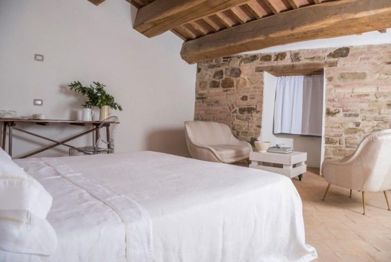 Perugia Castello e Azienda agricola Gewerbe kaufen