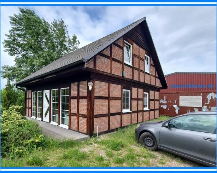 Merseburg Gewerbeobjekt mit Büro und Lager in Merseburg auf 6700 m² Grund Grundstück kaufen