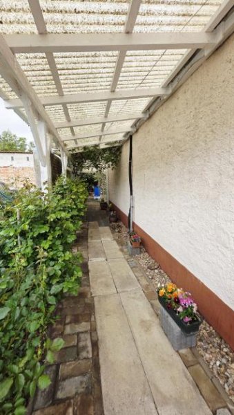 Riesdorf Einfamilienhaus im Grünen - sanierungsbedürftig, aber lohnenswert Haus kaufen
