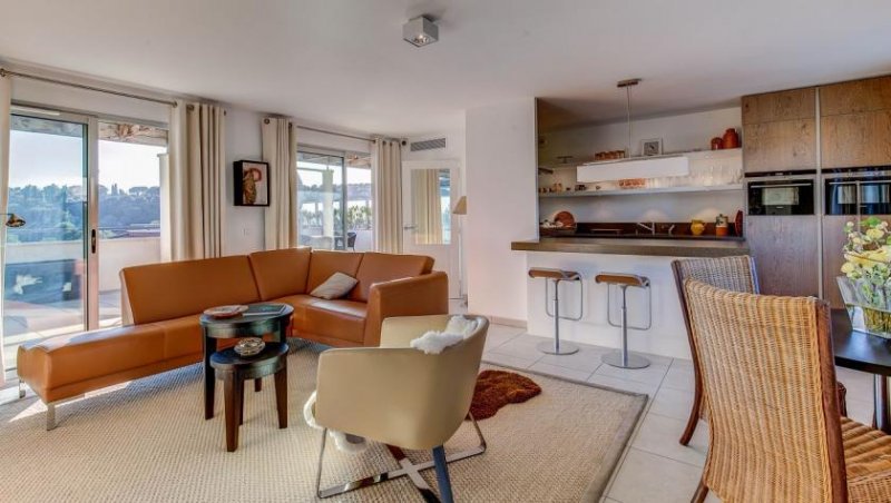 Biot SANREALTY | Exklusive Penthouse-Wohnung in Biot Wohnung kaufen