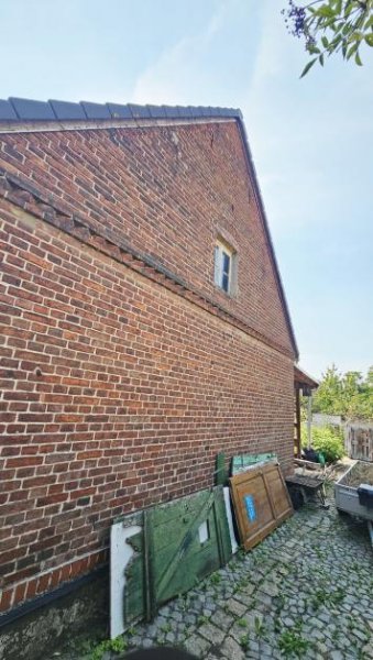 Oranienbaum Willkommen in einem Haus, das bereit ist für einen kompletten Neustart - und für Menschen, die genau das suchen. Haus kaufen