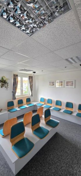 Dessau-Roßlau Praxisräume in absoluter Bestlage - Dessau Roßlau, Stadtgebiet Nord Repräsentativ, Barrierefrei, Perfekt angebunden. Ein der