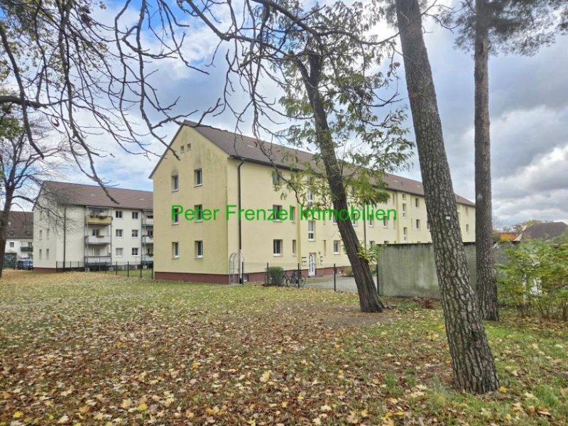 Dessau-Roßlau gepflegte Wohnanlage - 2 MFH - kernsaniert - 7,56 % Sollrendite Gewerbe kaufen