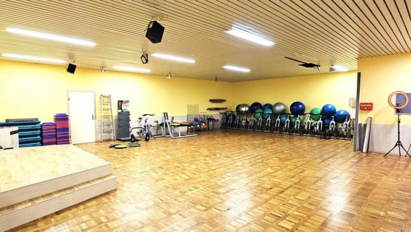 Dessau-Roßlau Repräsentative Gewerbeimmobilie mit nachhaltiger Versorgung und breitem Nutzungsspektrum Gewerbe kaufen