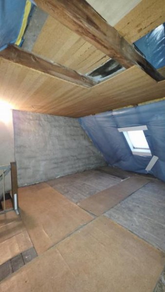 Dessau-Roßlau sanierungsbedürftige Doppelhaushälfte in begehrter Lage in Roßlau Haus kaufen