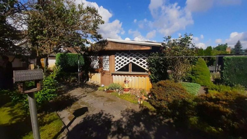 Coswig Beziehbares Haus mit Garten, Gartenhaus, Carport und Doppelgarage - auch für größere Familien Haus kaufen