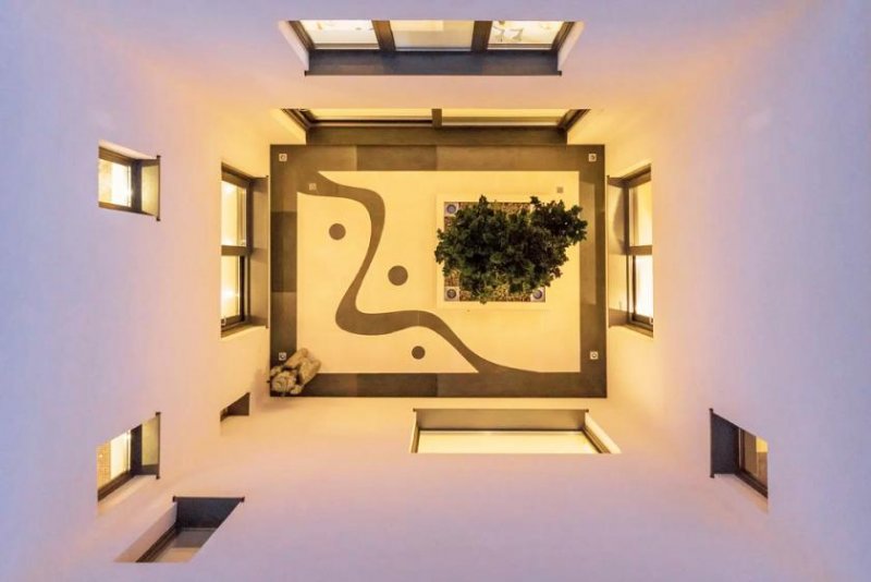 Son Vida EXKLUSIVITÄT TRIFFT WERTSTEIGERUNG:
TRAUMVILLA MIT PANORAMABLICK AUF DEN GOLFPLATZ VON SON VIDA! Haus kaufen