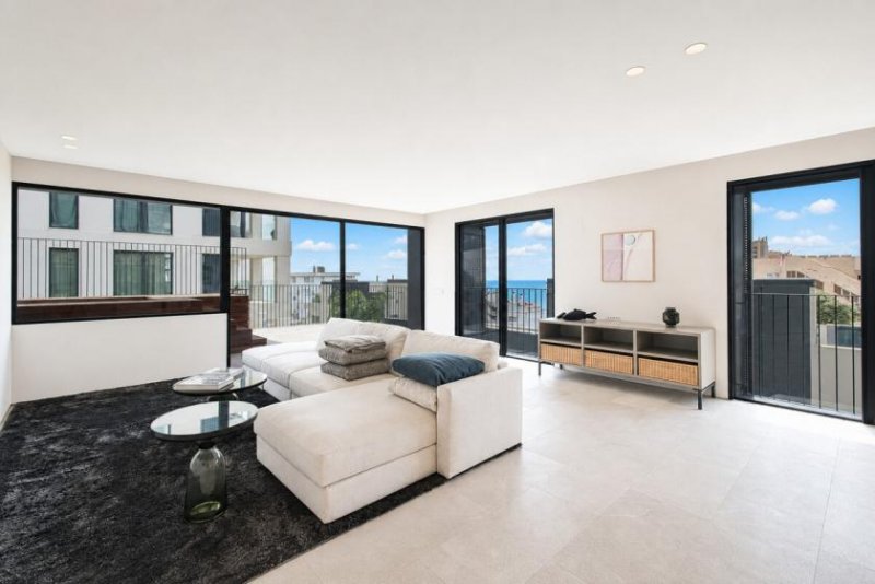 Palma / Cala Major Mallorca fühlen, Luxus leben – moderne Meerblickwohnung mit eigenem Pool Wohnung kaufen
